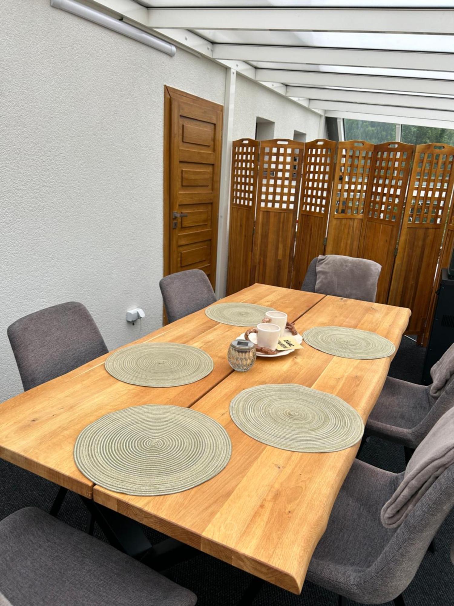 קרלובה סטודנקה Apartmany U Vleku - Podkrovni Apartman מראה חיצוני תמונה